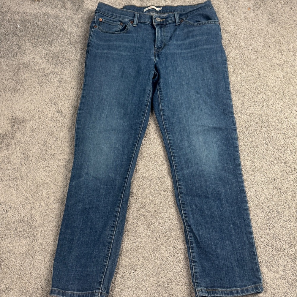 Women's Straight Leg Jeans - Blue
